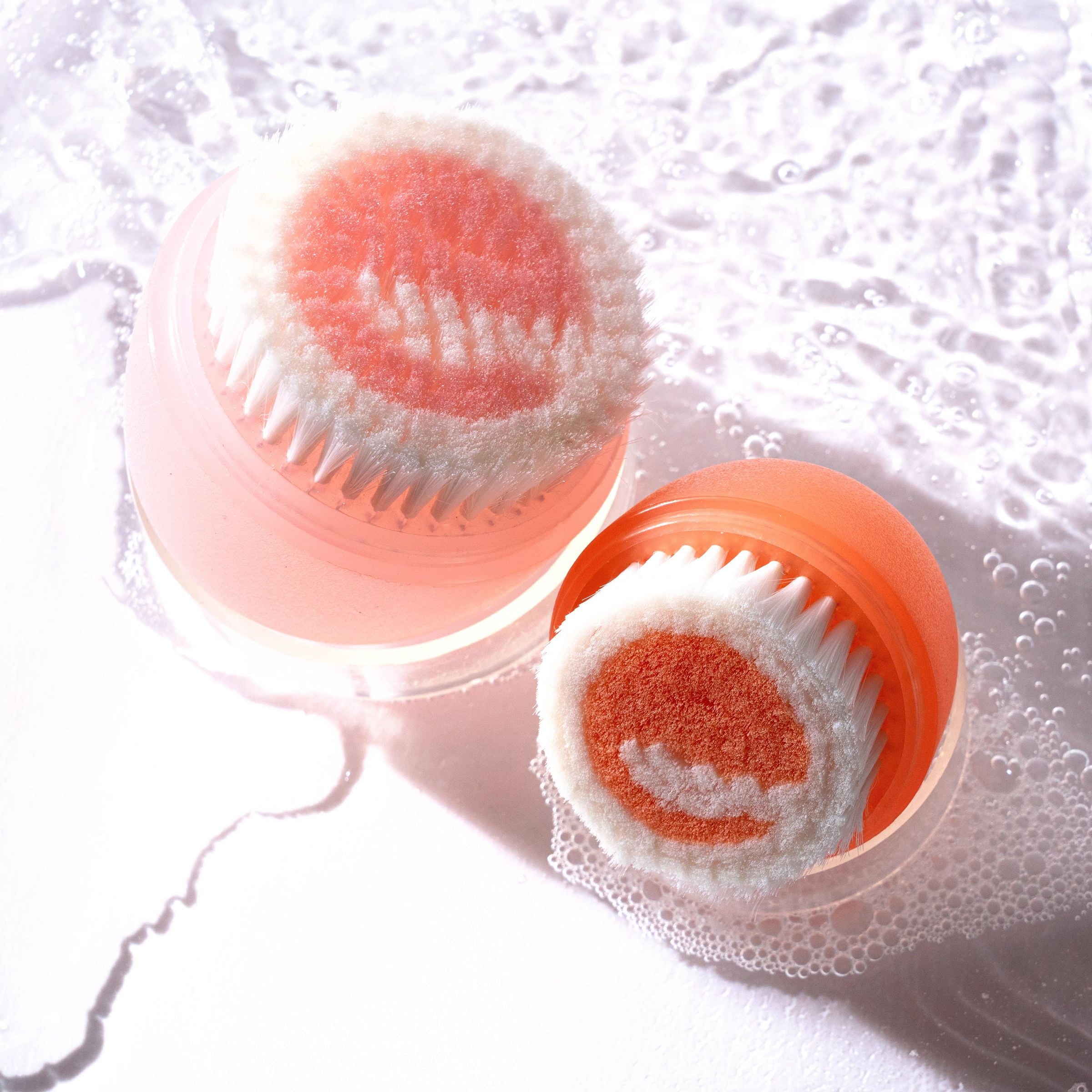 EcoTools Deep Cleansing Facial Brush, for Cleansers, Removes Oil & Dirt, Colors May Vary, 1 Count - Image 6