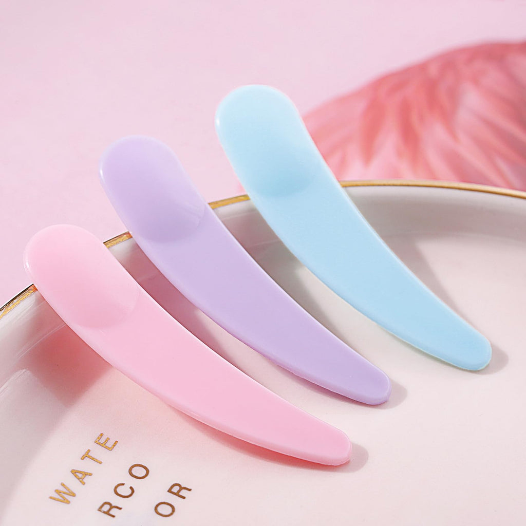 Emlimny 200 Pcs Disposable Mini Spoon for Makeup, Plastic Cosmetic Scoops Mixing Paddles for Sampling Cream, Lip Gloss, Mini Spatula for Fou - Image 5