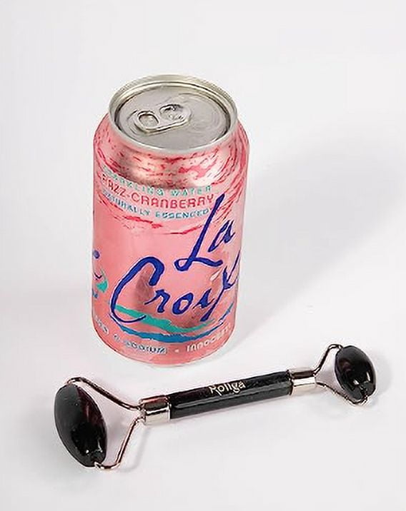 Revitalize, Tighten, and Glow: Experience the Rollga Facial Roller for Next-Level Skincare - Image 4