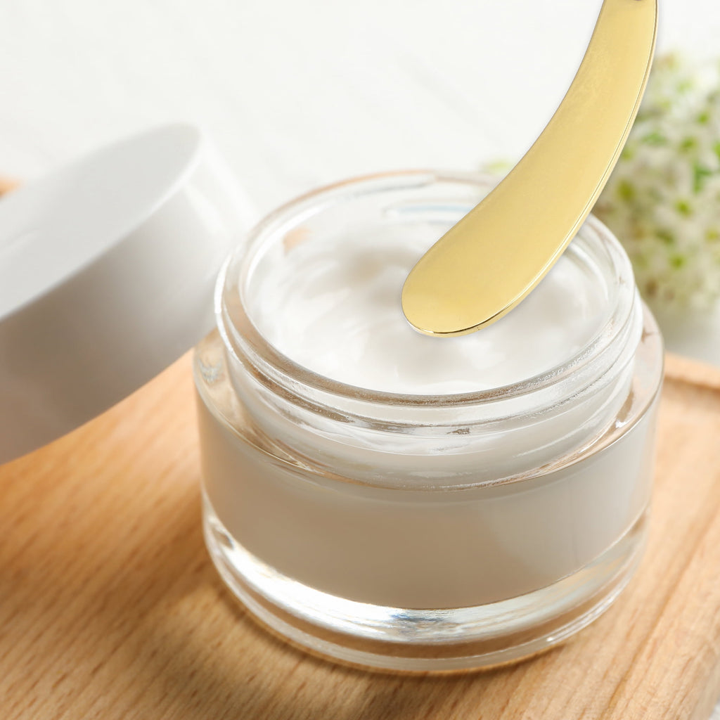 Unique Bargains 4 Pcs Makeup Spatula Mini Spoon Eye Cream Massage Sticks Beauty Scoop Moon Shape 2.13"x0.51" Gold Tone - Image 3